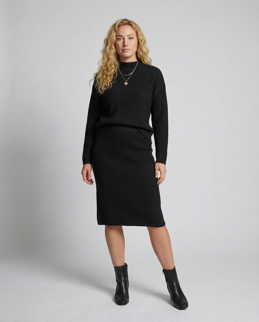 Colette Elegant Knit Sweater in Black