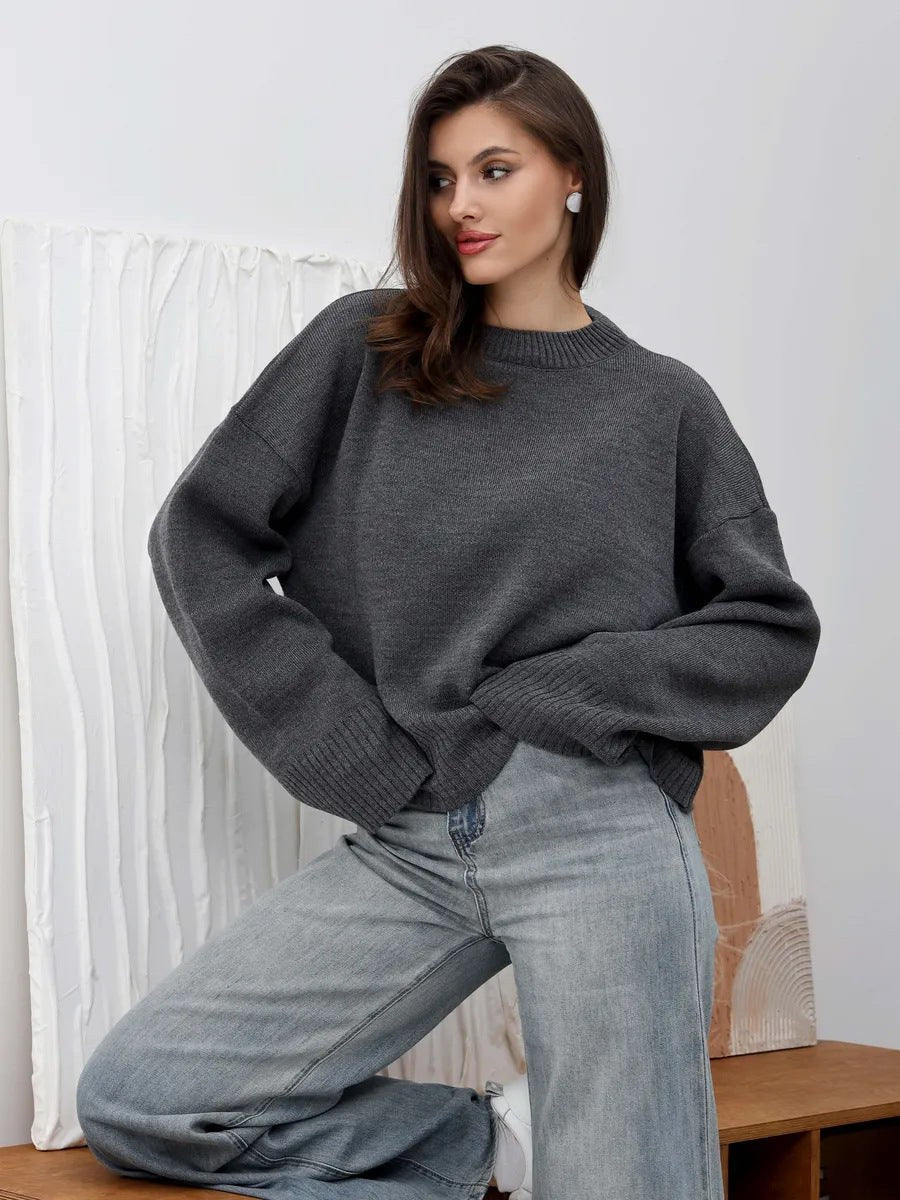 Constance Comfortable Sweater with Oversized in Dark Grey