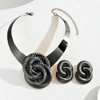 Contour Medallion Collar Necklace