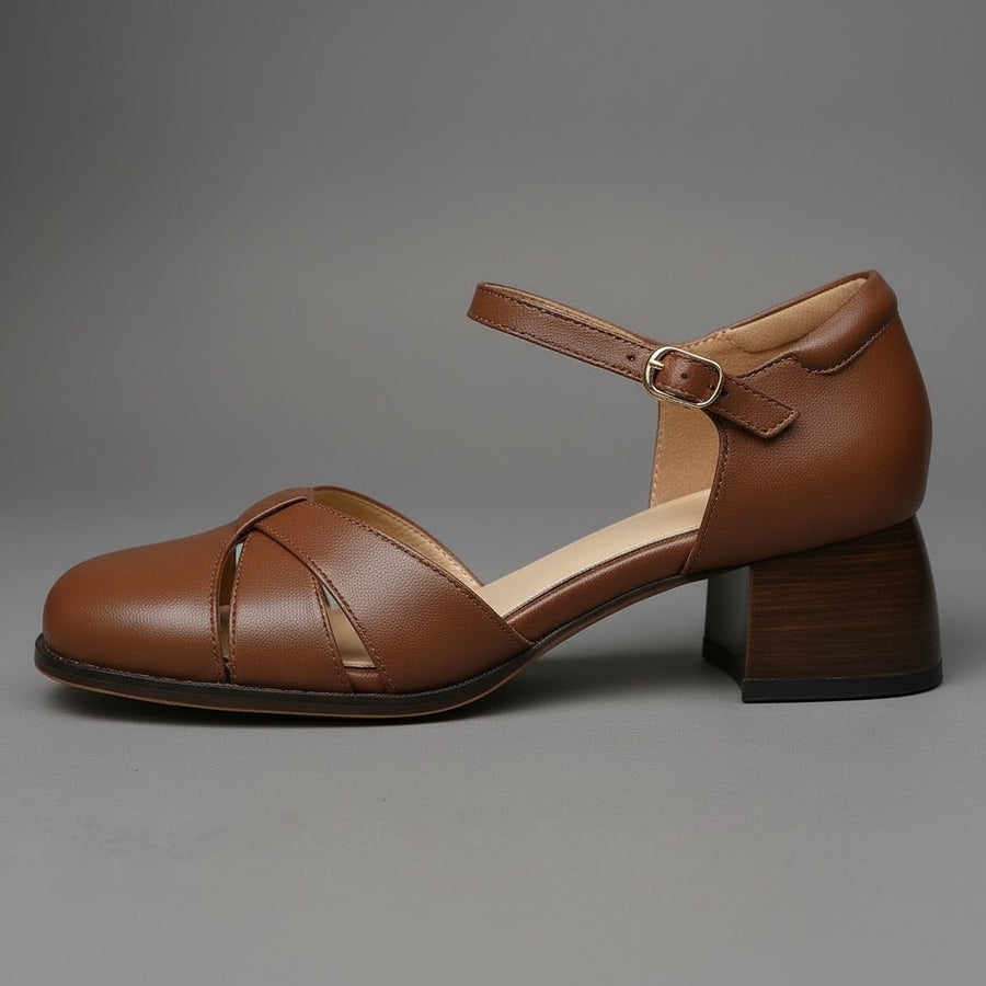 Cori Closed Toe Sandal in Sienna Brown