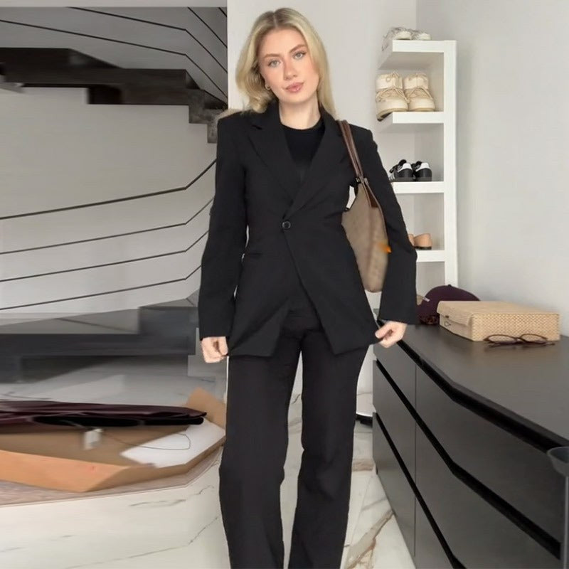 Cosima Elegant Blazer with Pockets and Fitted