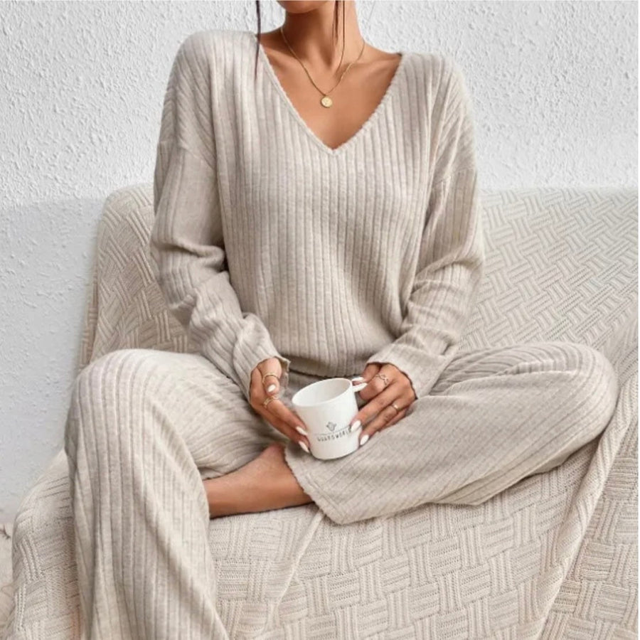 CozySet™ Knitted 2-piece set in Gray