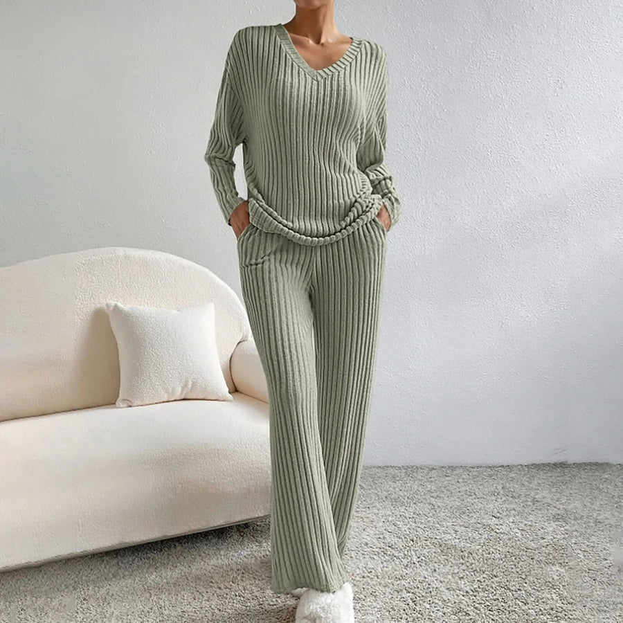 CozySet™ Knitted 2-piece set in Olive Green