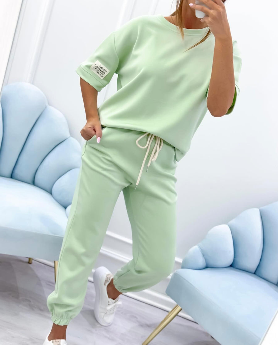 Daisy™ Stylish Short Sleeve Set in Green