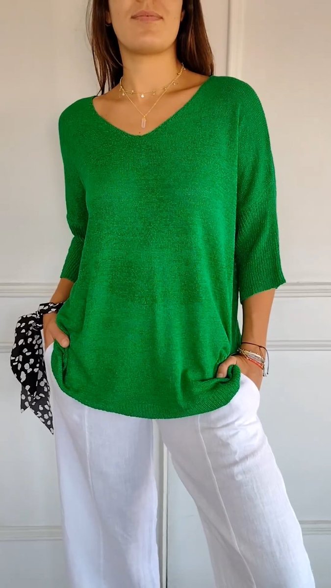 Nora | Women's Relaxed V-Neck Short Sleeve Knit Top