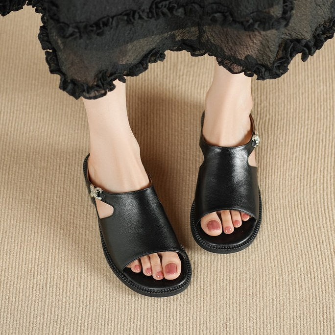 Daphne Cutout Leather Mule Sandal in Charcoal