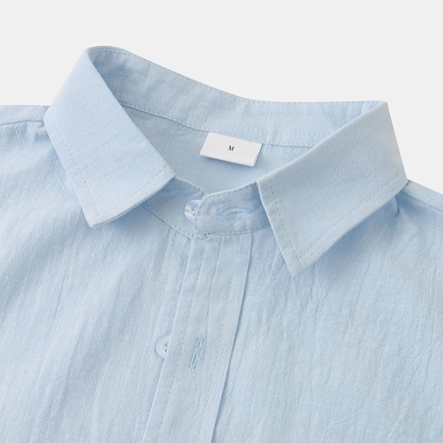 Daphne Elegant Shirt with Short Sleeve in Light Blue