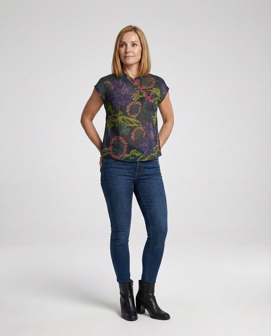 Dara Linen Blouse
