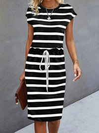 Dara Linen Dress in Black