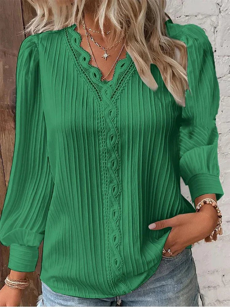 Delilah Women's V Neck Ribbed Long Sleeve Blouse in Green