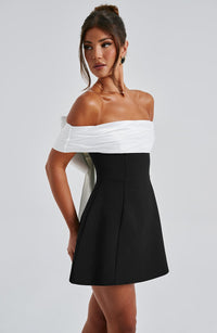 Melina Mini Dress – Black/White