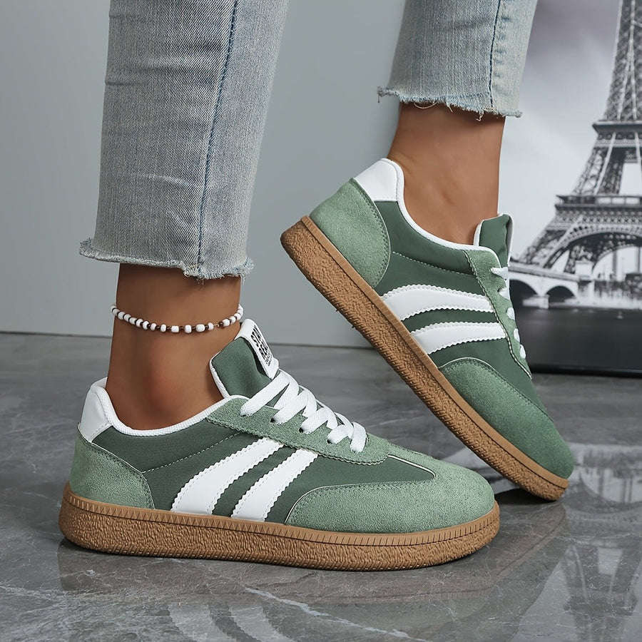 Delvorne Women's Retro Sneakers Lace-Up Casual Trainers in Green