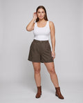 Diana Elegant Linen Shorts with Side Pockets and Pockets