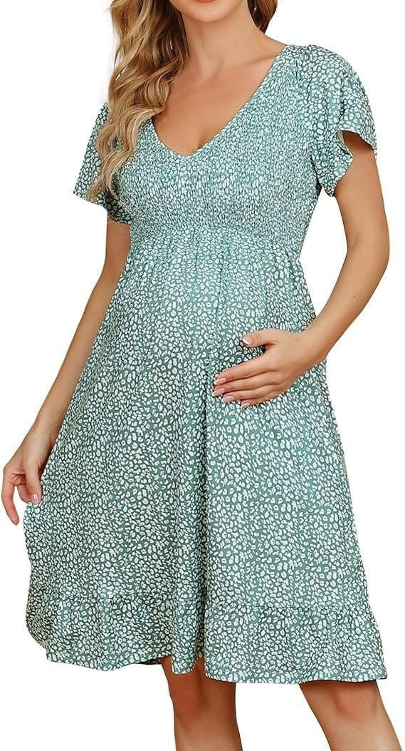 Donna™ Spring Maternity Dress in Green