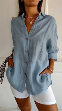 Ealasaid Women's Relaxed Fit Button-Down Blouse in Light Blue