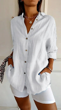 Ealasaid Women's Relaxed Fit Button-Down Blouse in White