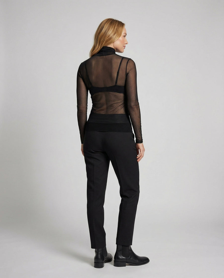 Eden Blouse in Black