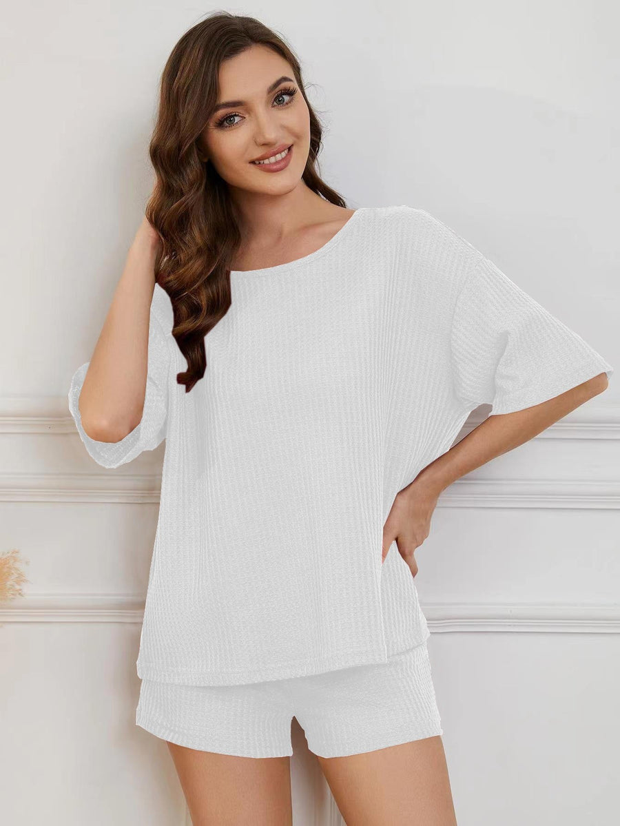 Edie Comfortable Top with Oversized in White