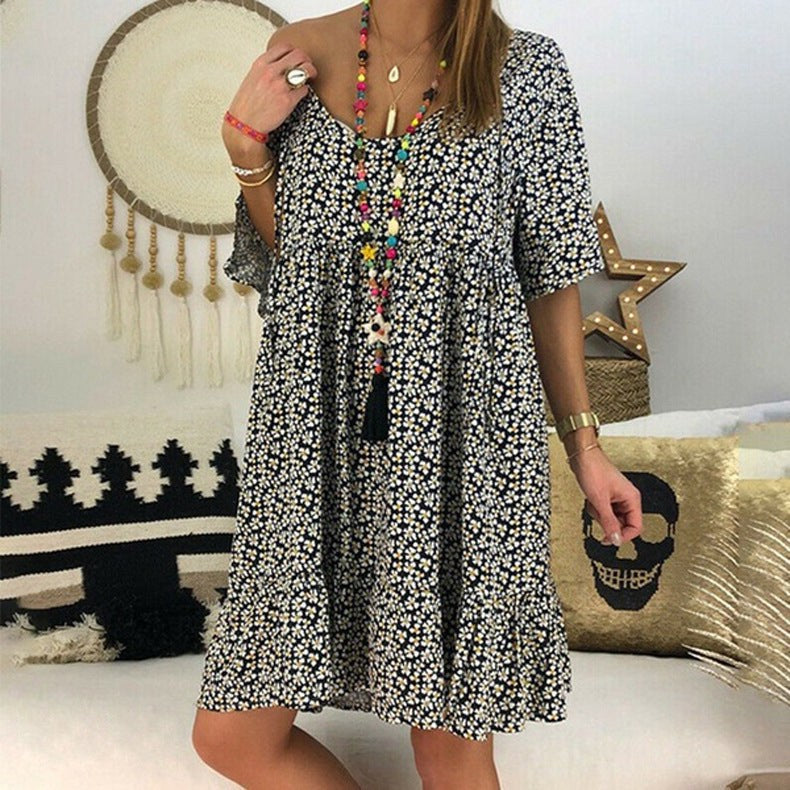 Effie Casual Dress with V-Neck in Black