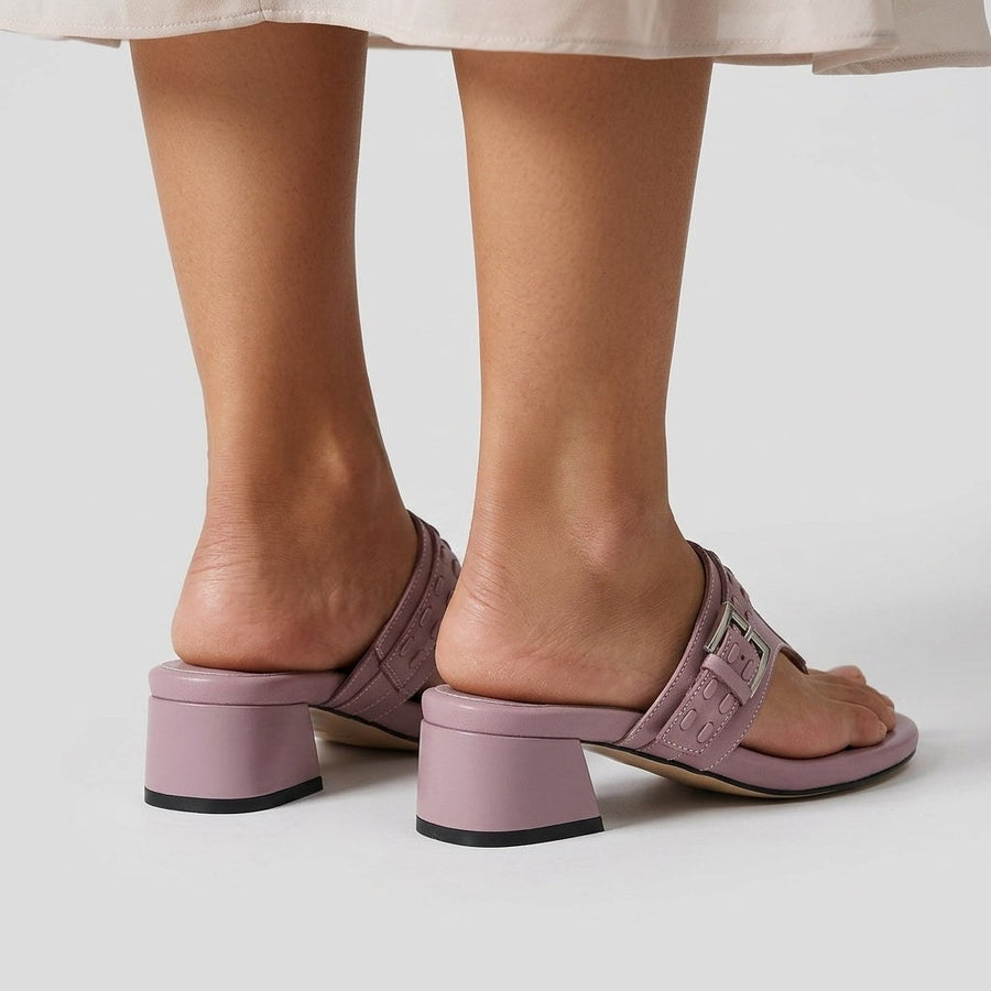 Elena Buckle Strap Leather Sandal in Lavender