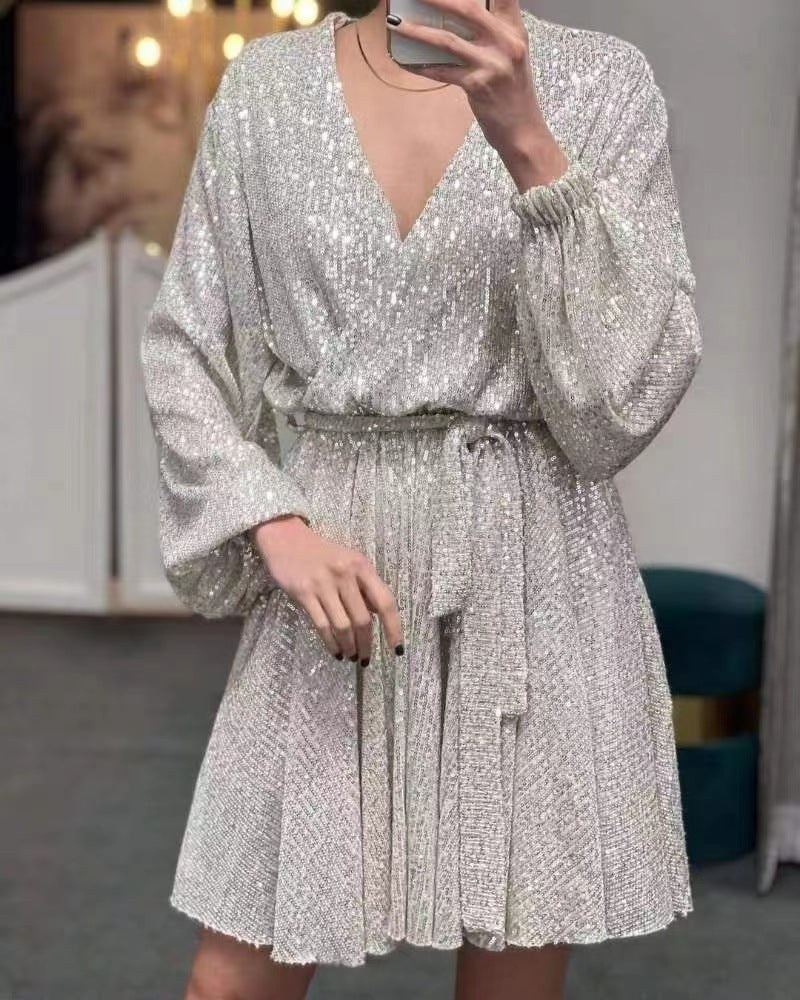 Eliana Lightweight Evening Dress with V-Neck in Silver