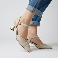 Elise D'Orsay Kitten Heel in Pearl