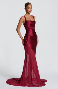 Gloria Gown – Burgundy