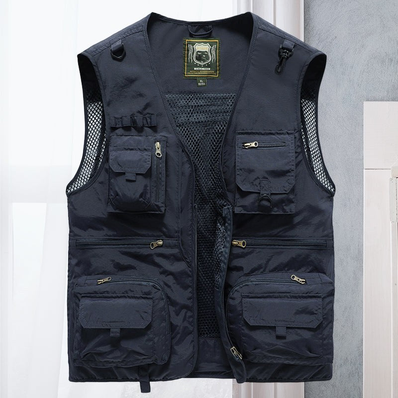 Emil Vest in Navy