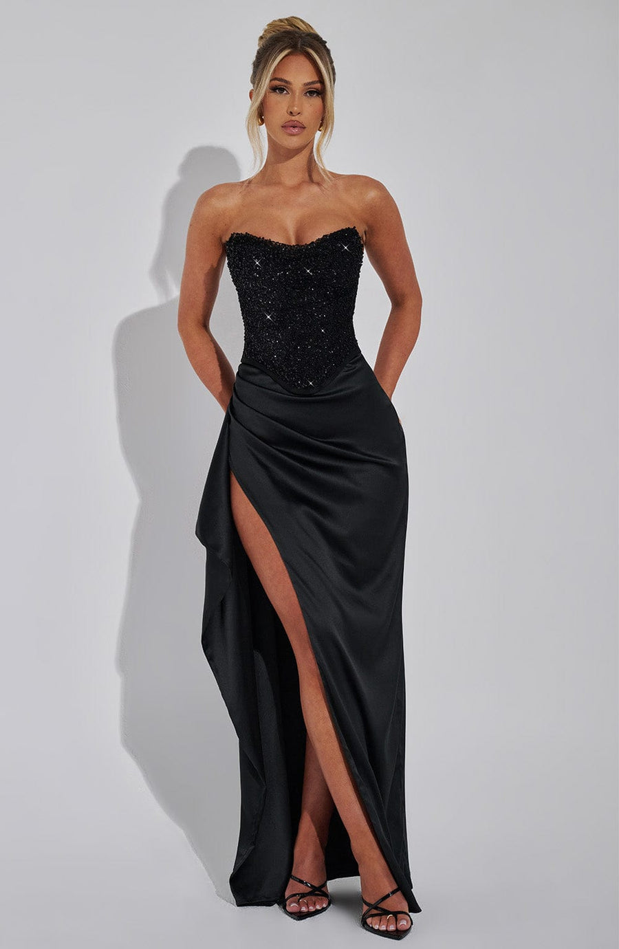 Zaira Maxi Dress – Black