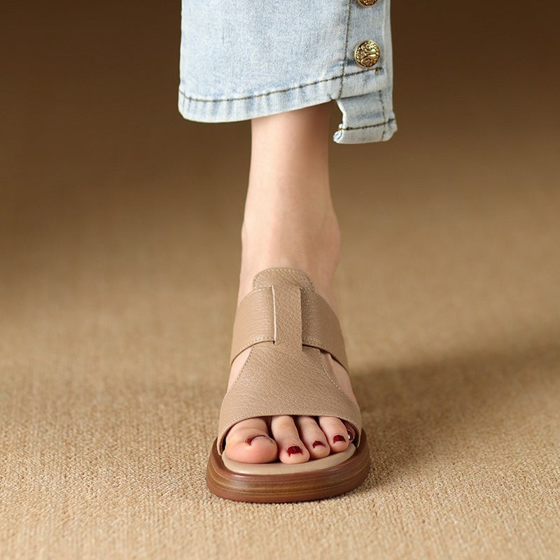 Enara Sandals in Khaki