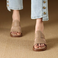 Enara Sandals in Khaki