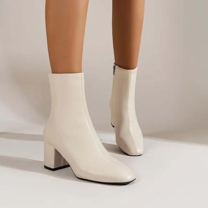 Eva Elegant Boots in Beige