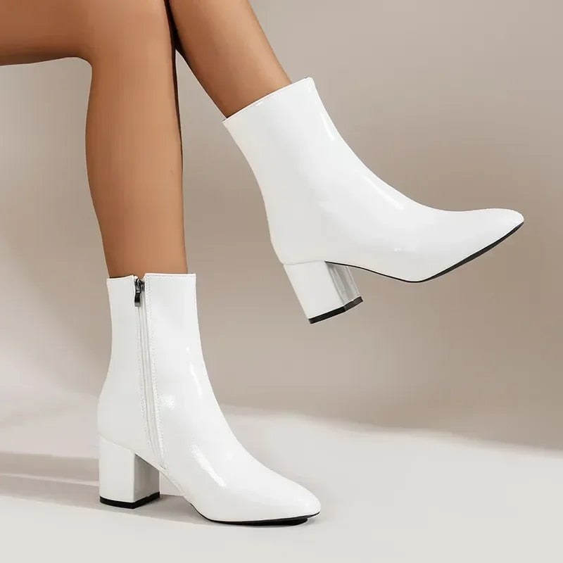 Eva Elegant Boots in White