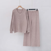 Evelina Knit Set with V-Neck and Wide Leg in Khaki
