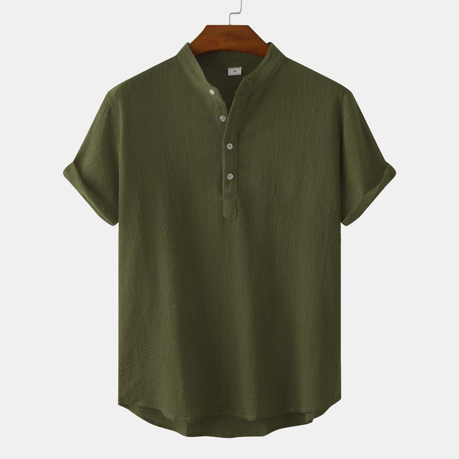 Evelina Shirt with Short Sleeve and Button Front in Light Blue