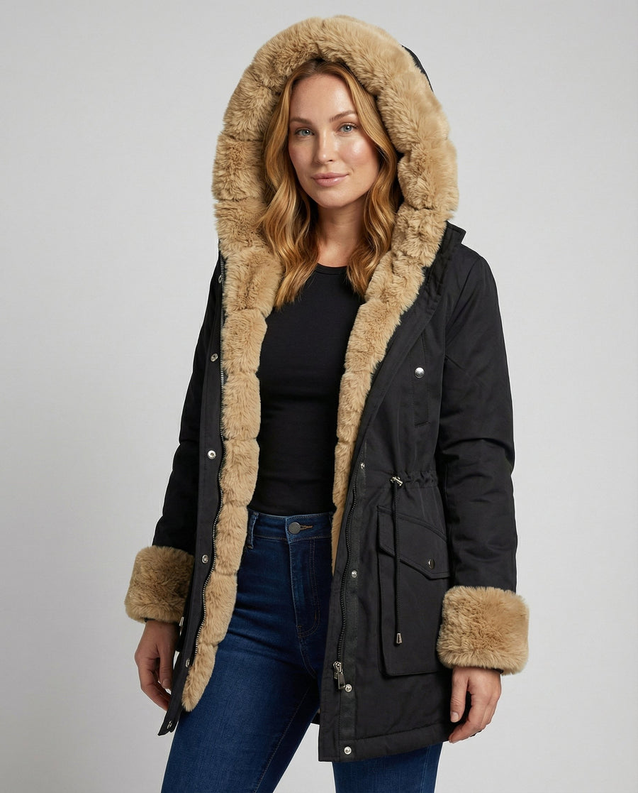 Evelina Warm Jacket in Black