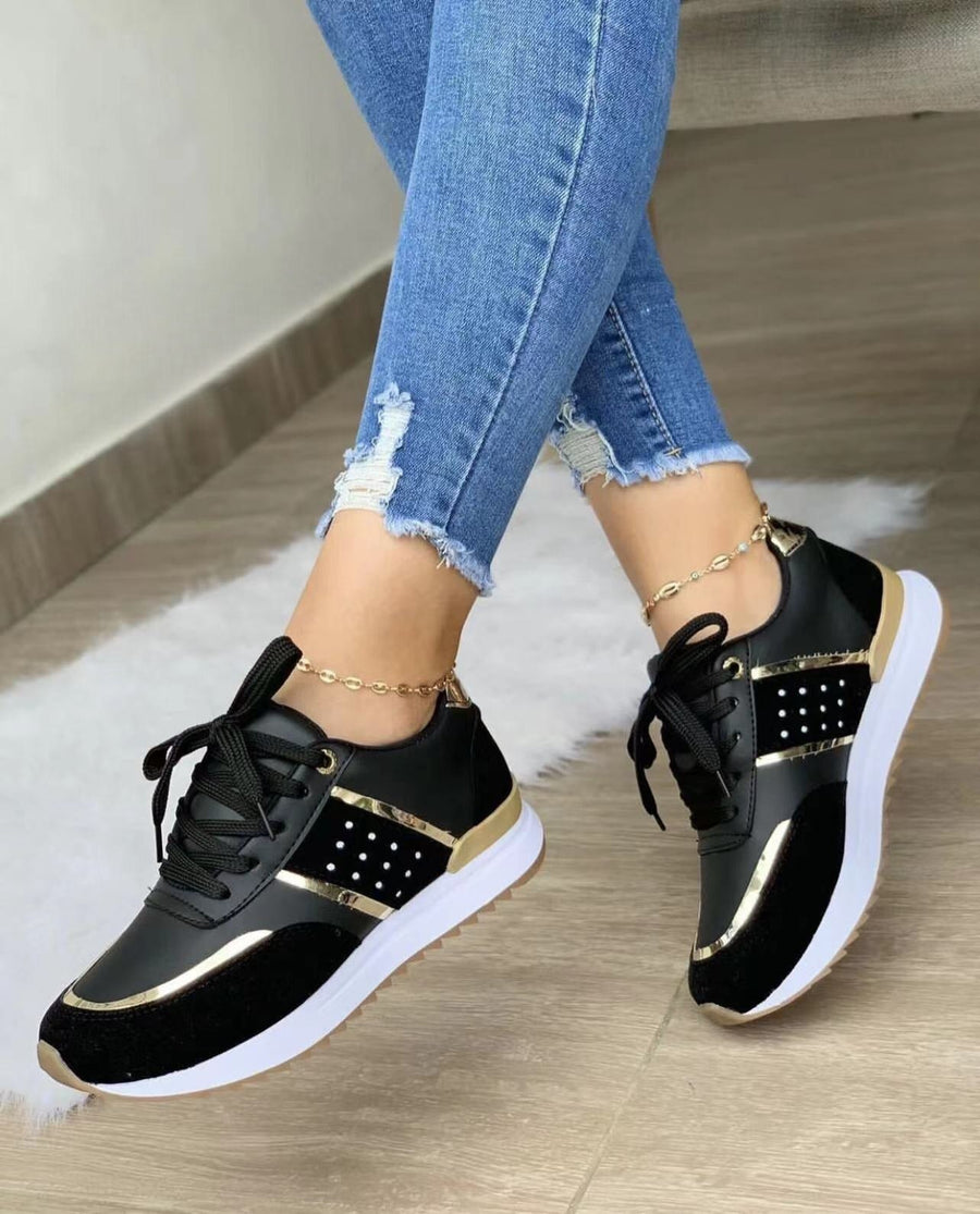 Fabian Comfortable Sneakers in Black