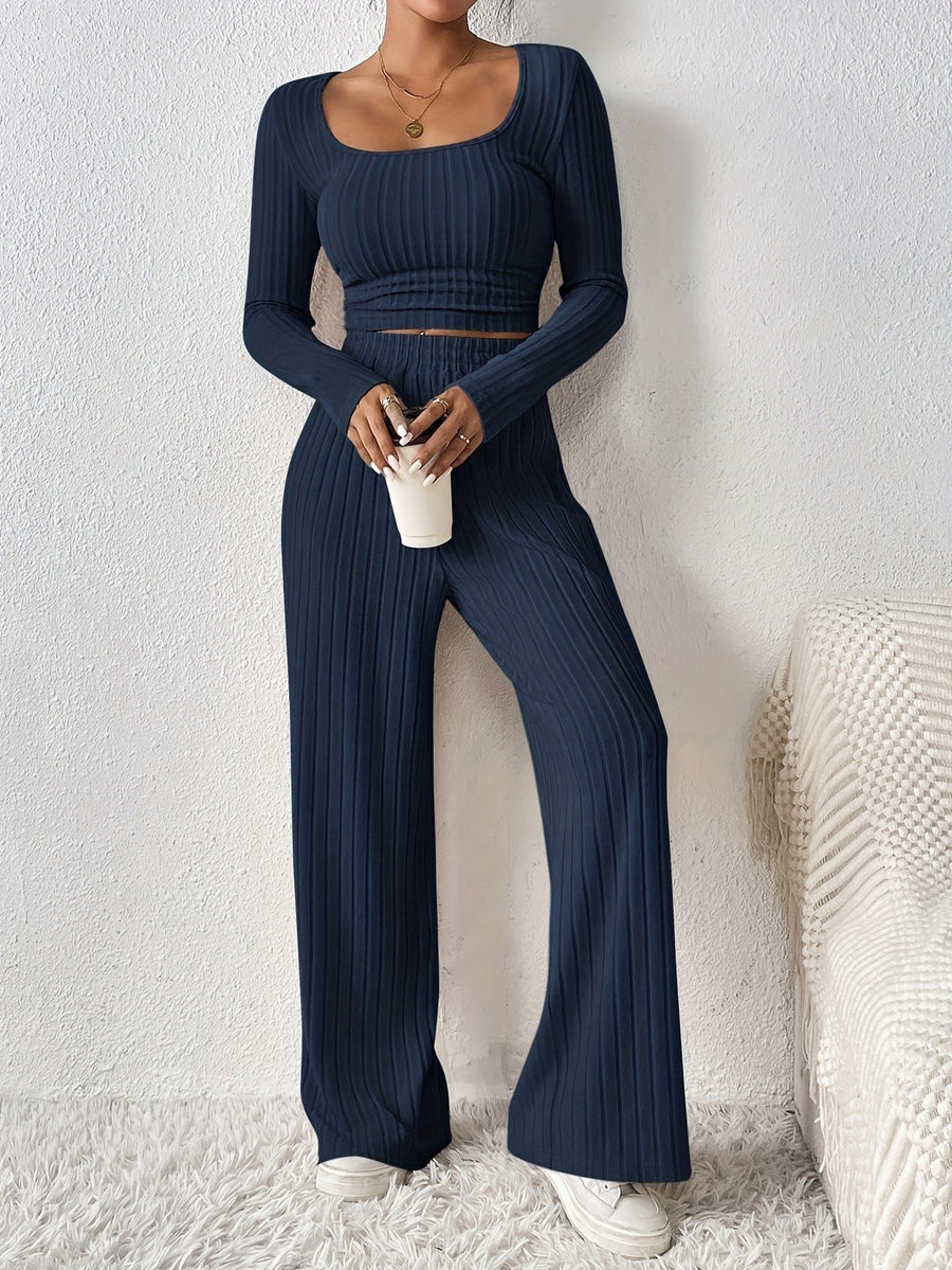 Fabienne Elegant Set in Navy
