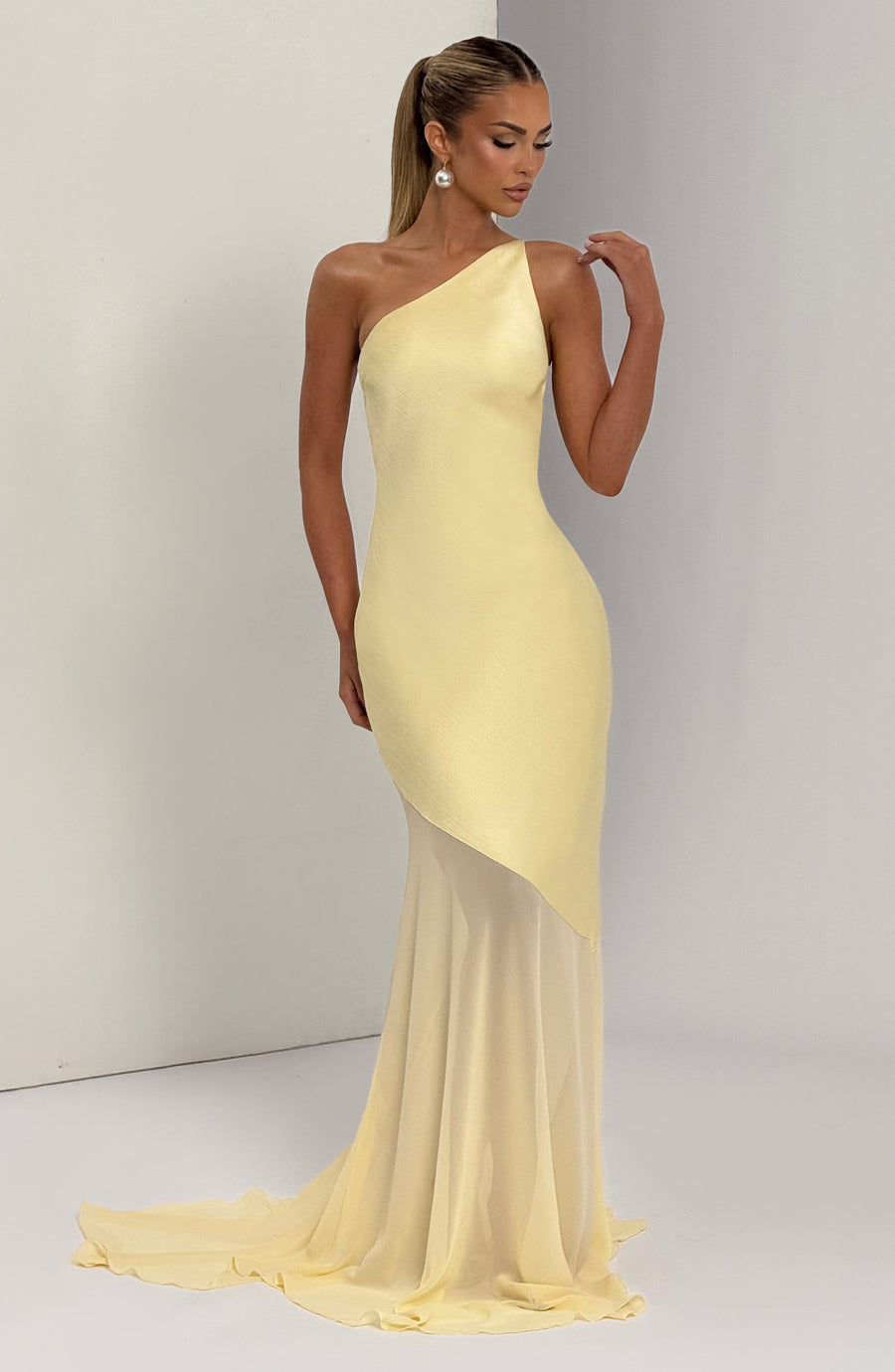 Silvia Gown – Lemon