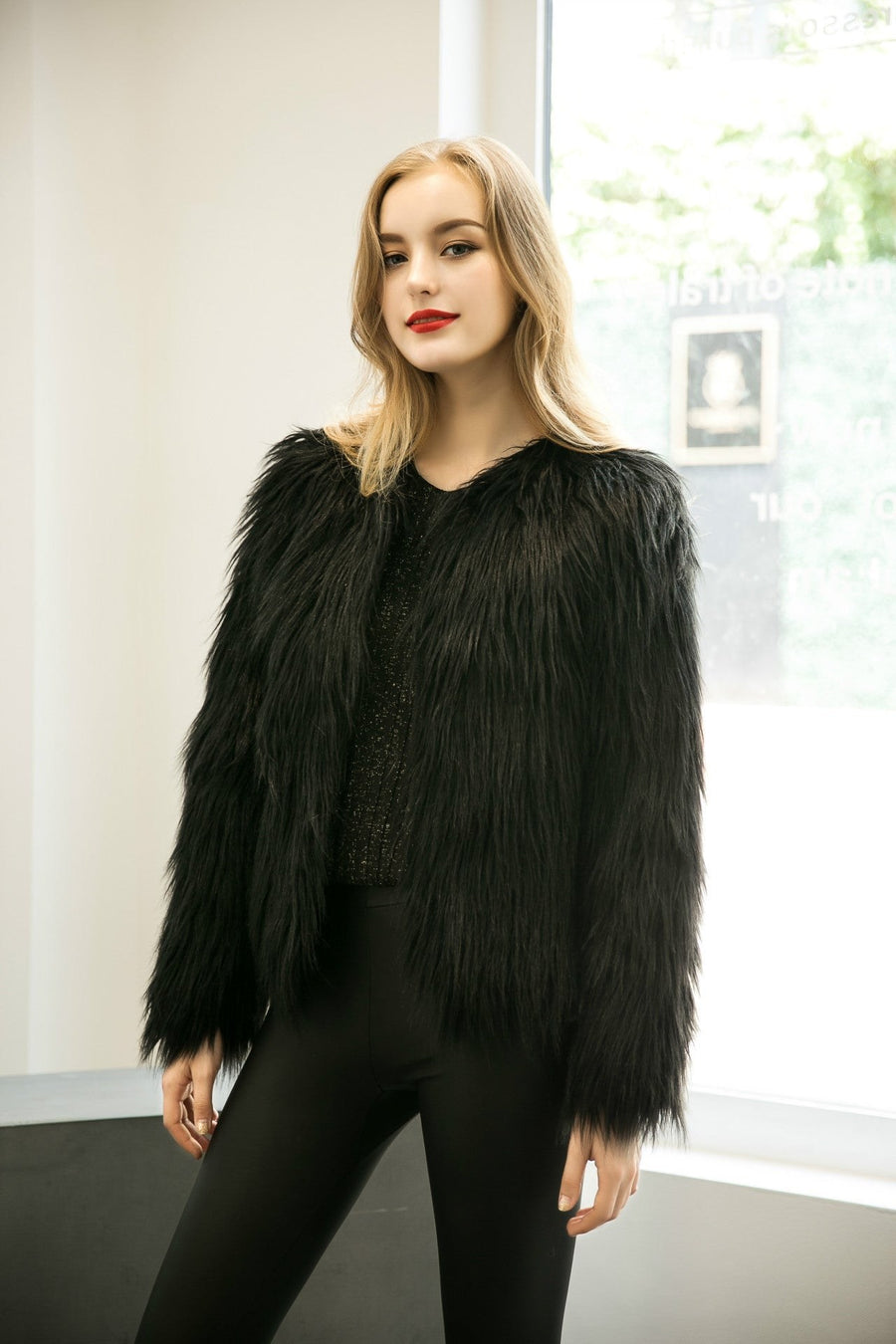 Farah Elegant Jacket in Black