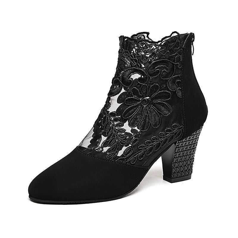 Farah Elegant Lace Ankle Boots in Black