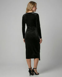 Farah Elegant Velvet Dress in Black
