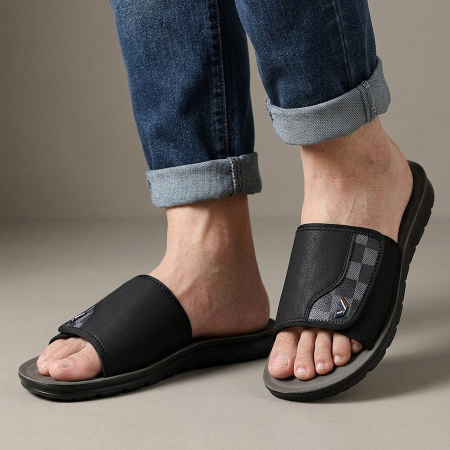 Finn Adjustable Strap Sandal in Charcoal