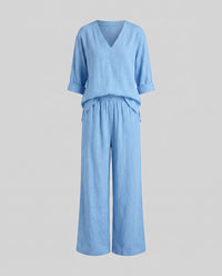 Flora Casual Linen Trousers with V-Neck in Blue