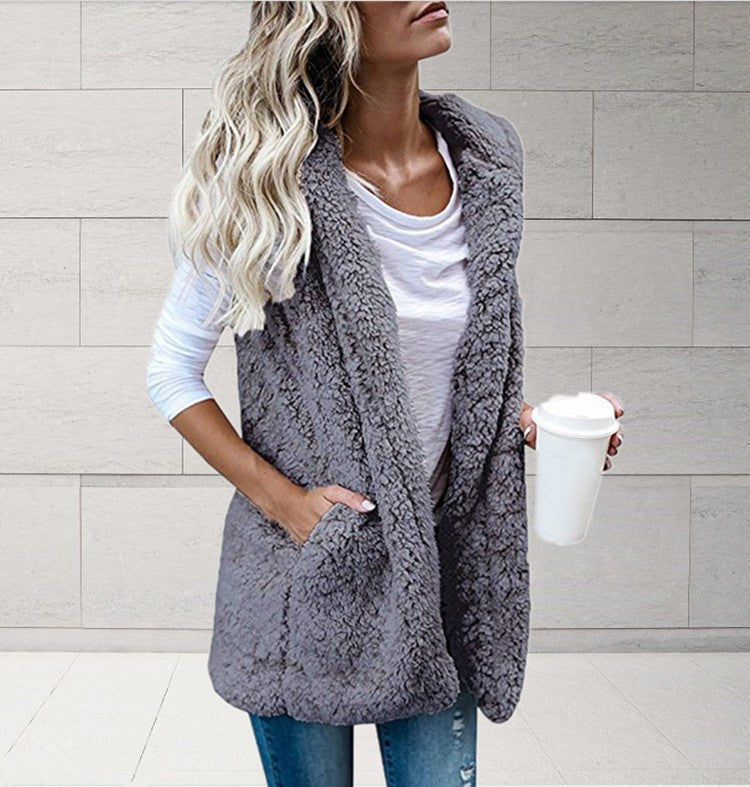 Flora Vest with Pockets in Grey