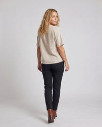 Frida Casual Linen Shirt with Button Front