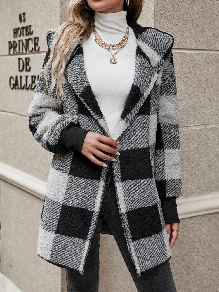 Gaia Jacket in Black