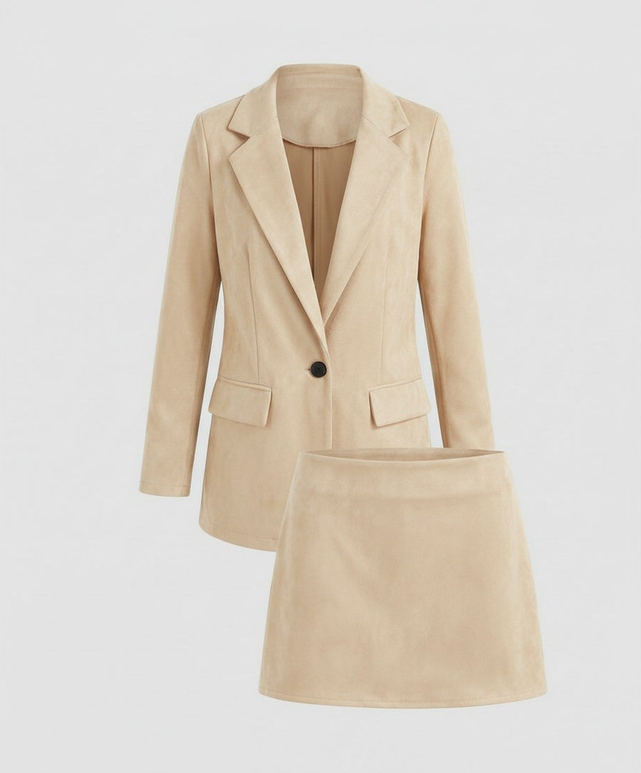 Genevieve Elegant Blazer in Beige