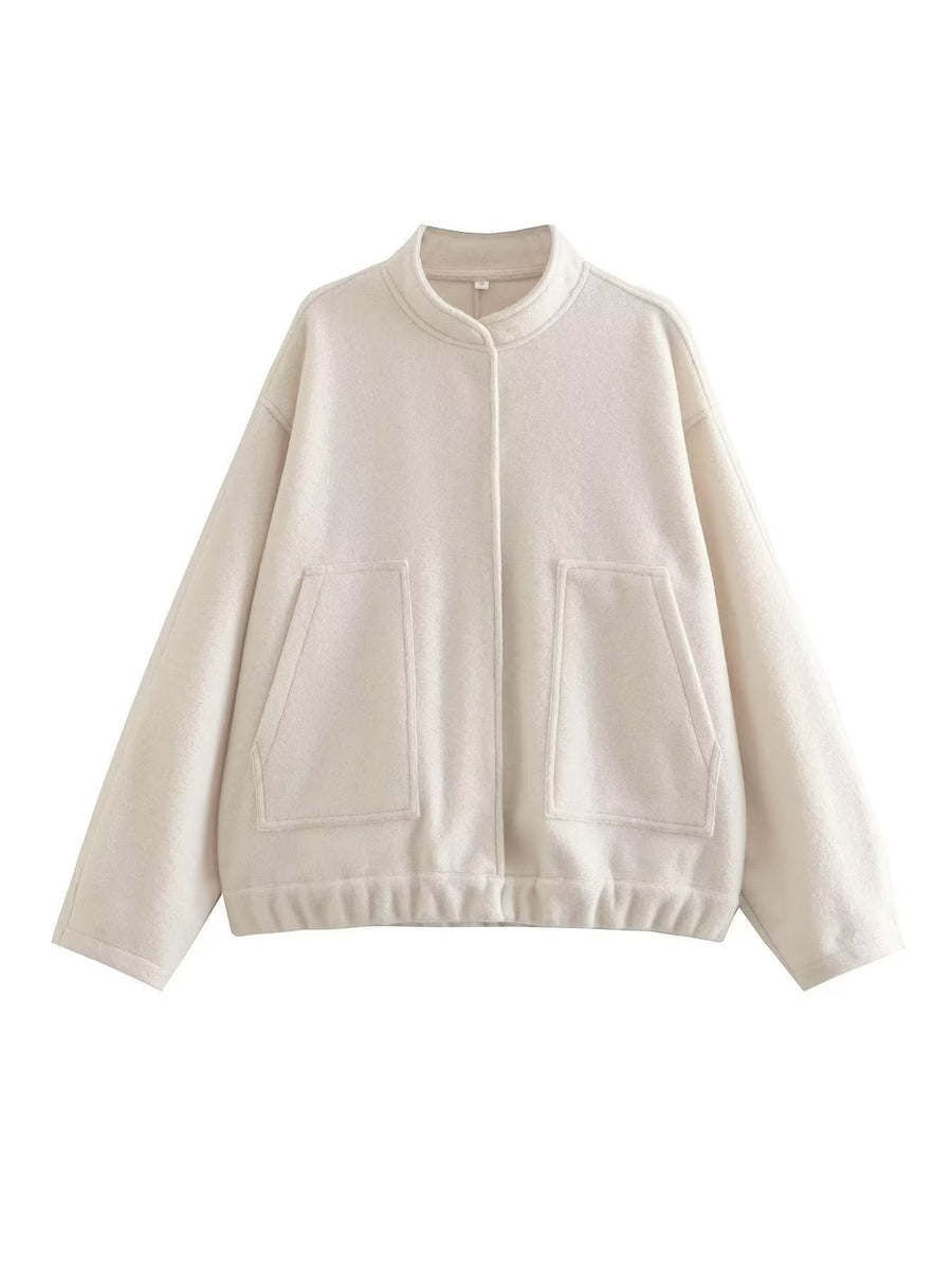 Gia Elegant Jacket with Oversized in Beige