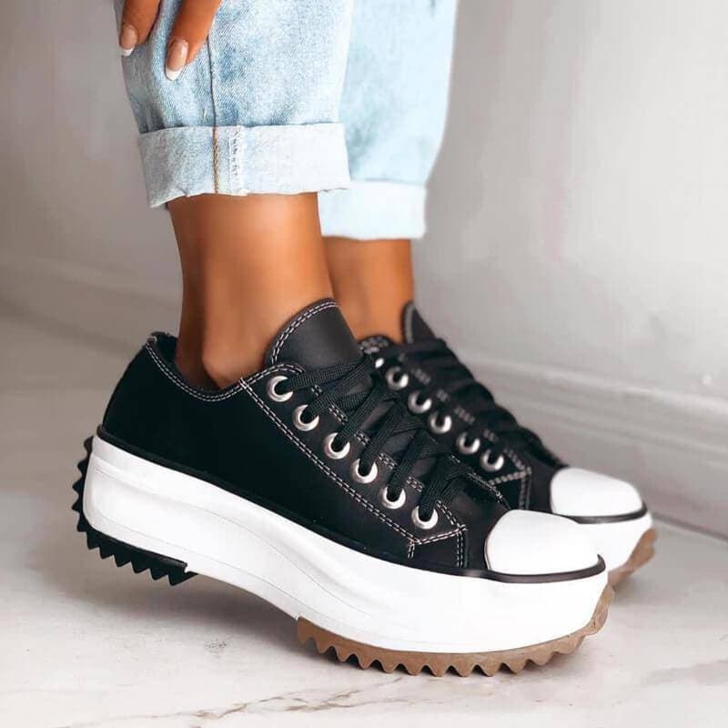 Gijs Orthopaedic Sneakers in Black
